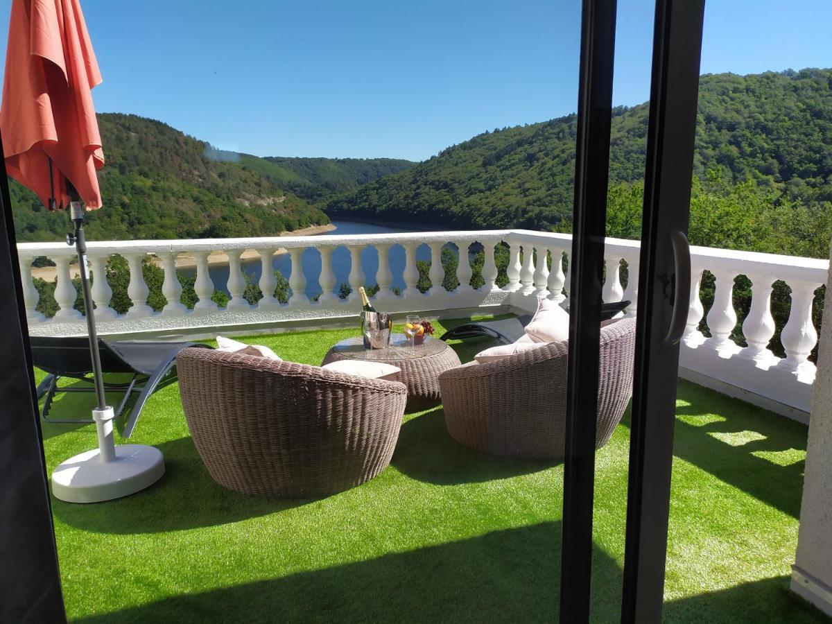 Ma Villa Au Bord De L'Eau Miremont  Buitenkant foto